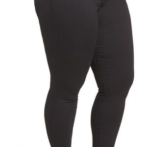 Wit & Wisdom Size 18W Ab Solution Stretch skinny jeans